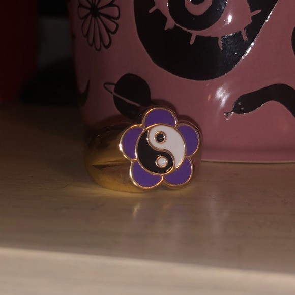 H&M Ying Yang chunky ring - Picture 1 of 4